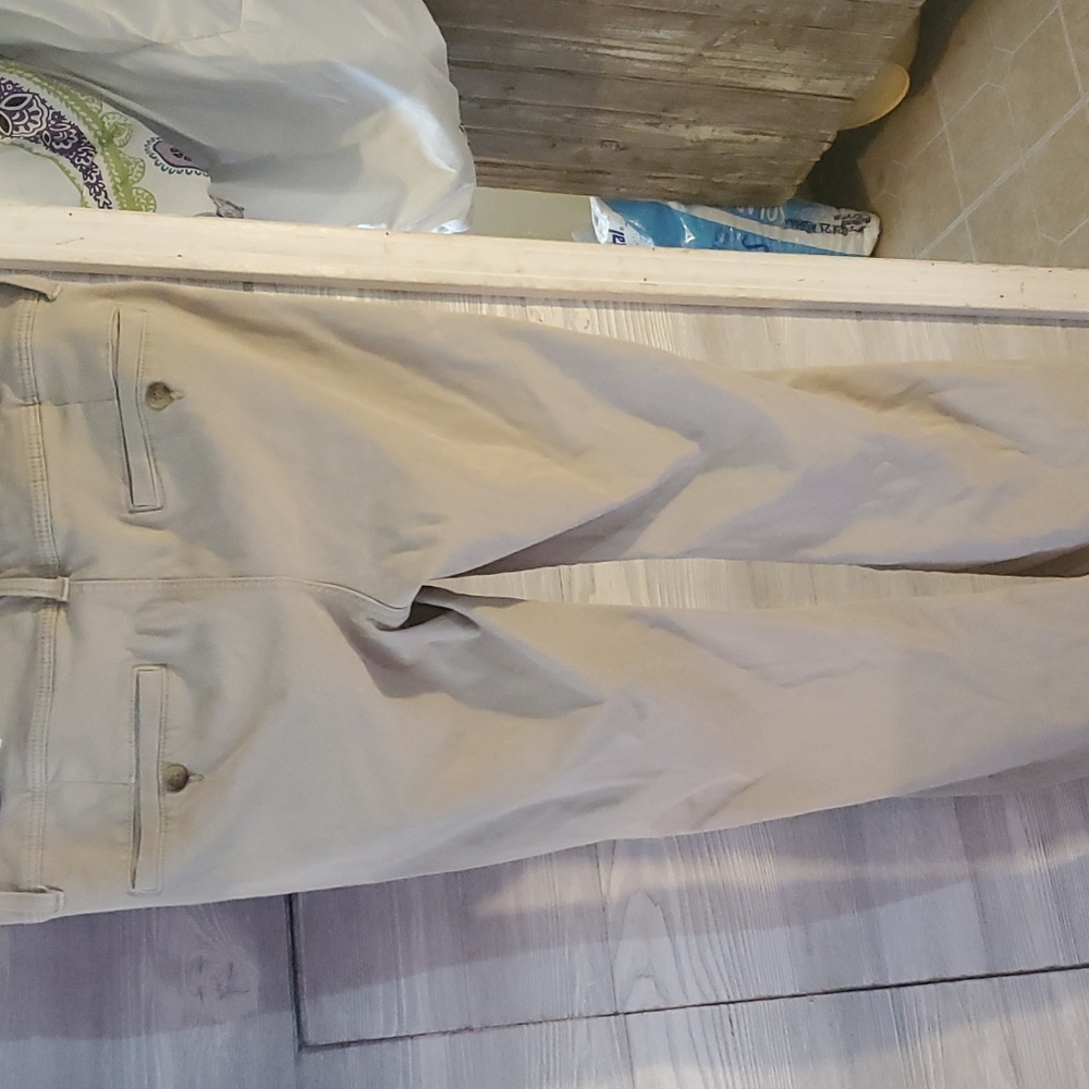 Pants - Picture 3 of 4